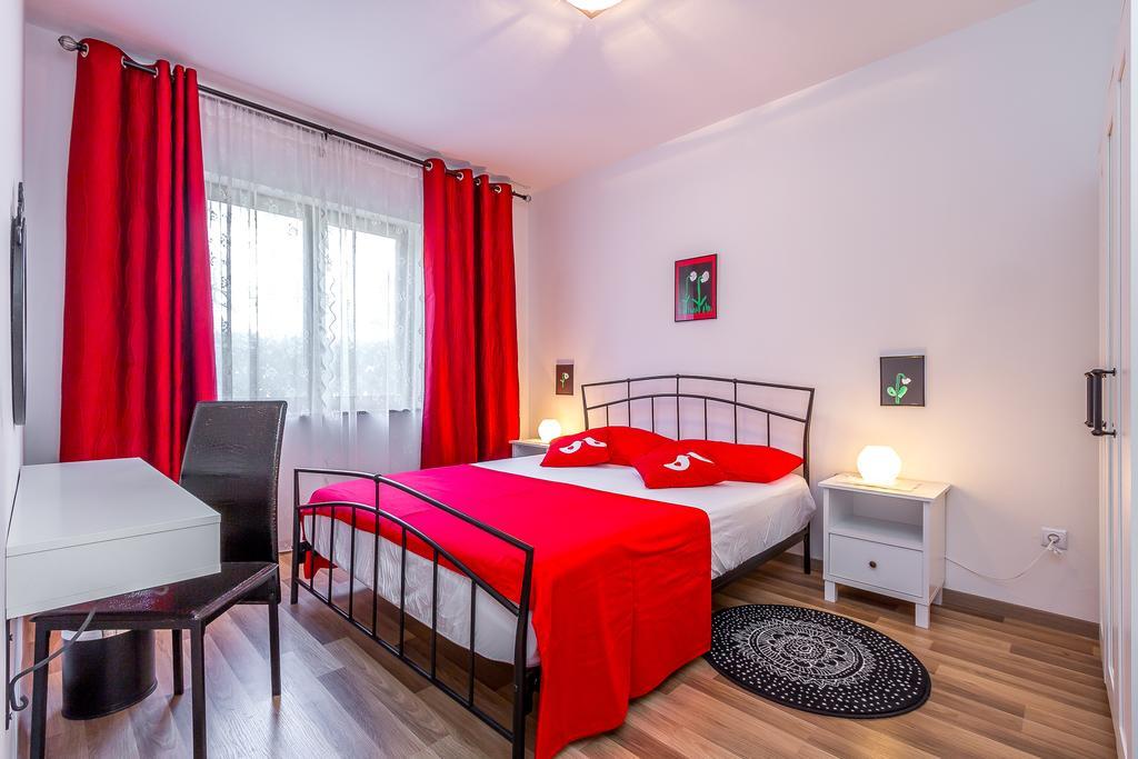 Apartment Miro Pula Kamer foto